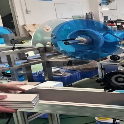 Fully Automatic Flat Gantry Labeling Machine CH-605K Paper Box Labeling Machine, Assembly Line Labeling Machine